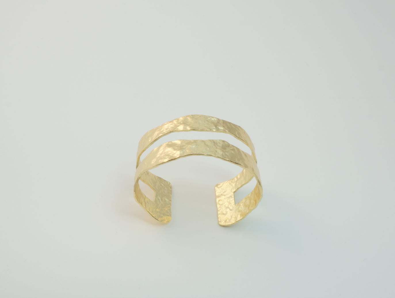 Dalgalı Kelepçe Bileklik | Altın Kaplama | Gold