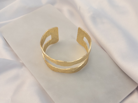 Dalgalı Kelepçe Bileklik | Altın Kaplama | Gold