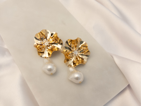 Çiçek İncili Küpe | Altın Kaplama | Gold