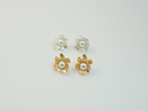 İncili Çiçek Küpe | Altın Kaplama | Gold / Silver