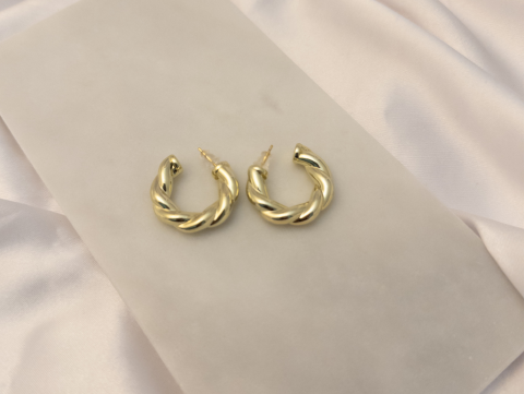 Burgu Halka Küpe | Altın Kaplama | Gold