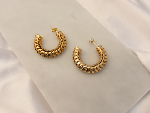 Delikli Halka Küpe | Çelik | Gold