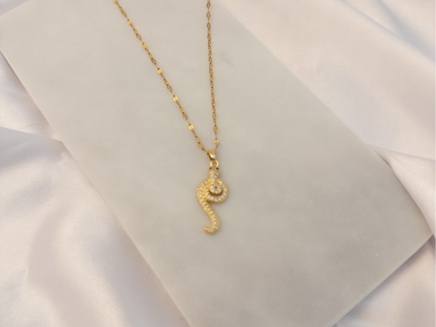 Yılan Figürlü Zirkon Taşlı Kolye | Kararmaz | Çelik | Gold