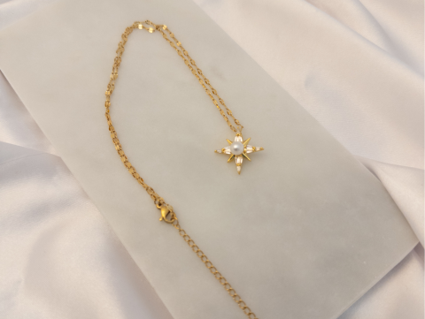 Taşlı Kutup Yıldızı Kolye - 1 | Çelik | Gold