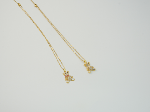 Taşlı Papyonlu Ayıcık Kolye | Kararmaz | Çelik | Gold