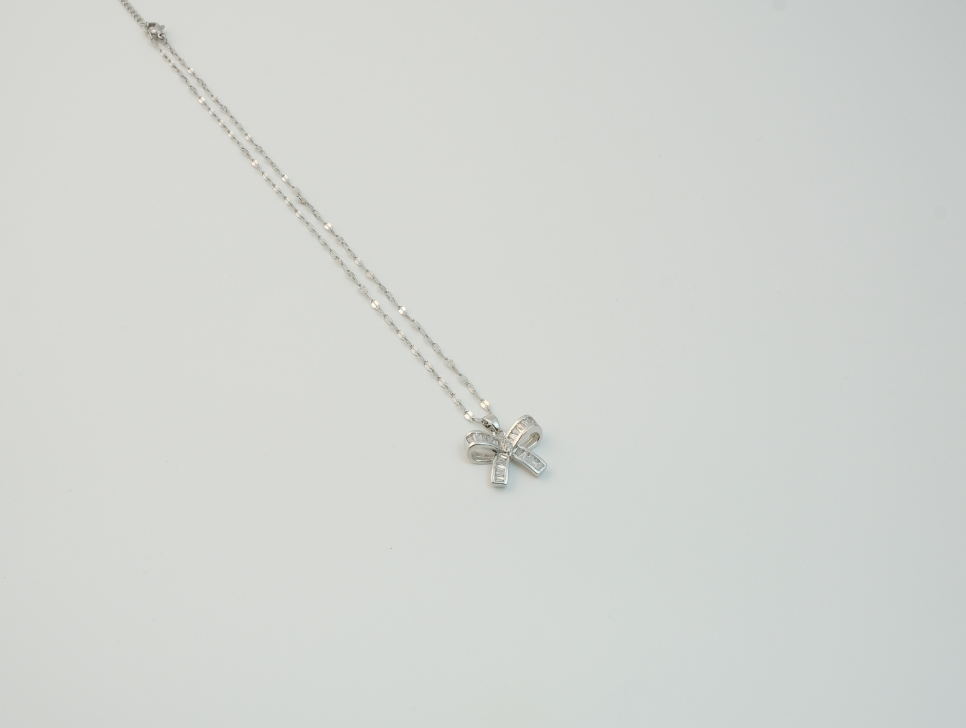 Kare Taşlı Kurdele Kolye | Çelik | Silver
