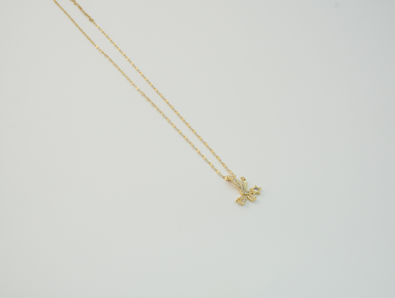 Yıldızlı Kurdele Kolye | Çelik | Gold