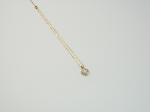 Zirkon Taşlı Yonca Kolye | Çelik | Gold