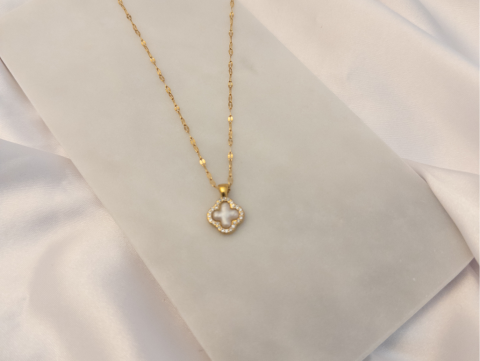 Zirkon Taşlı Yonca Kolye | Çelik | Gold