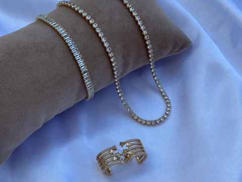 Gold Su Yolu Kolye Takım - Su Yolu Kolye, Su Yolu Bileklik, Minimal Yıldız Taşlı Küpe