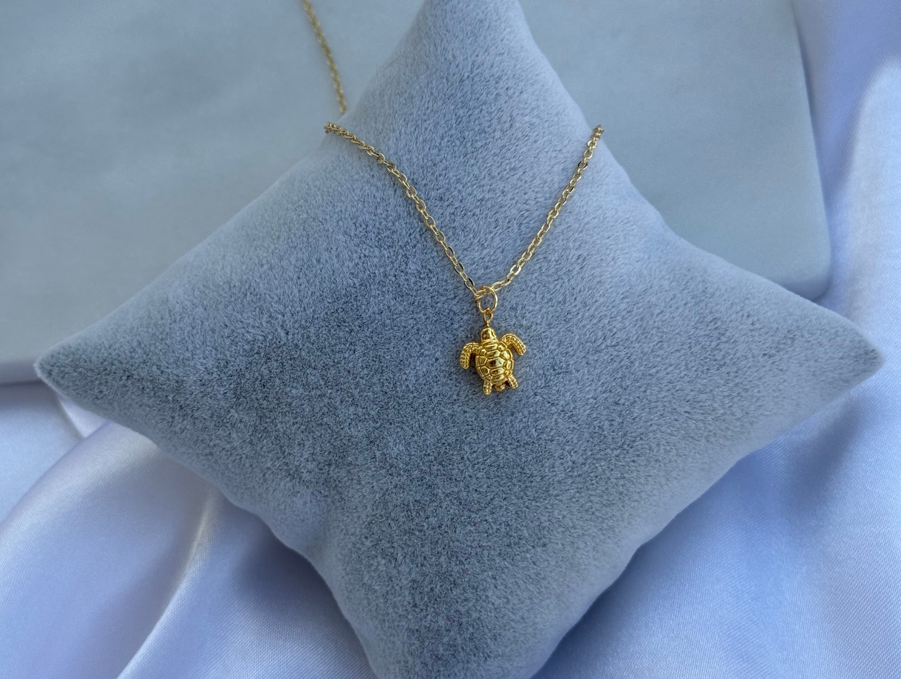 Minimal Minik Kaplumbağa Kolye | Kararmaz | Çelik | Gold