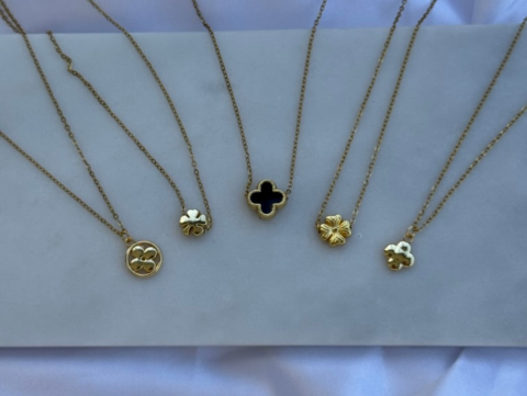 Minimal Minik Kibar Yonca Kolye | Kararmaz | Çelik | Gold