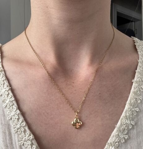 Minimal Minik Kibar Yonca Kolye | Kararmaz | Çelik | Gold