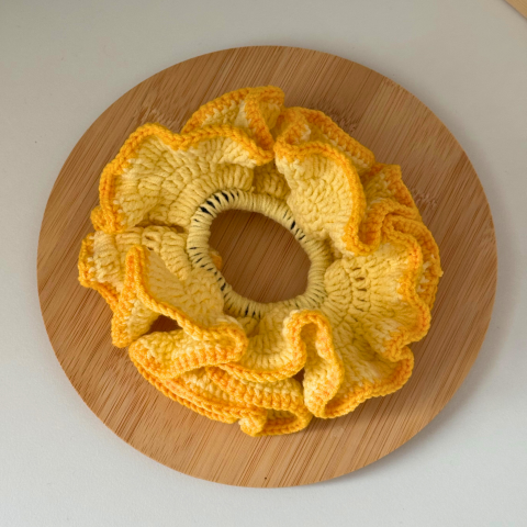 El Yapımı Örgü Scrunchie