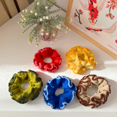 El Yapımı Örgü Scrunchie